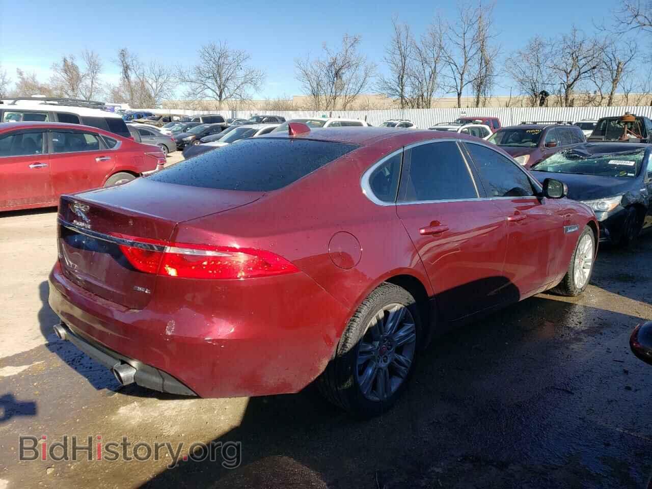 2017 JAGUAR XF - VIN: SAJBD4BV4HCY35334 - Фото 3