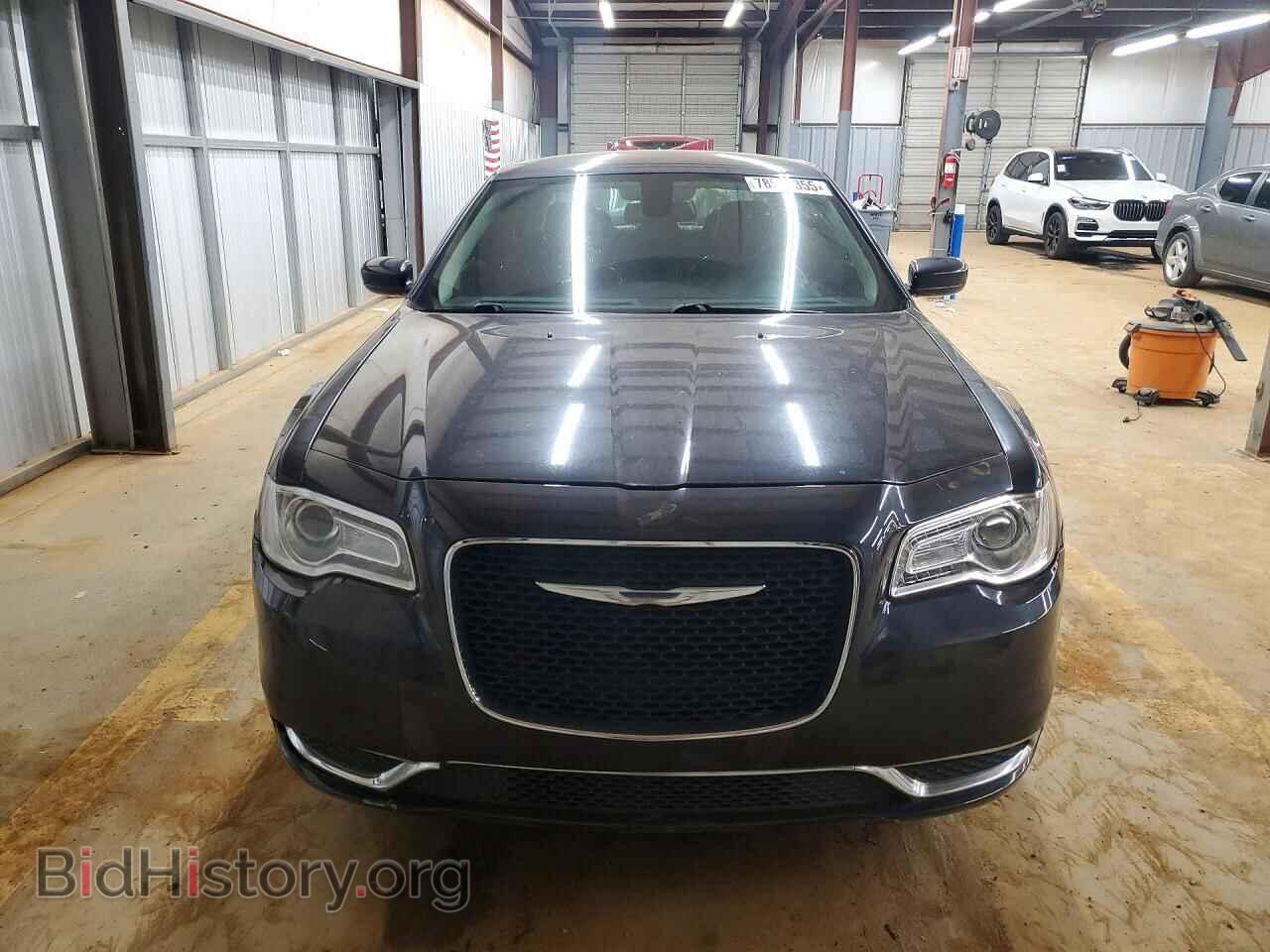 2016 CHRYSLER 300 - VIN: 2C3CCAAG8GH194549 - Фото 5