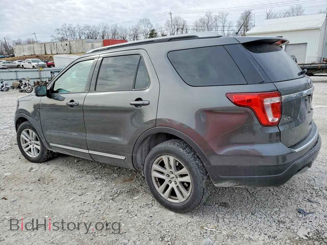 2018 FORD EXPLORER - VIN: 1FM5K8D82JGA44519 - Photo 2
