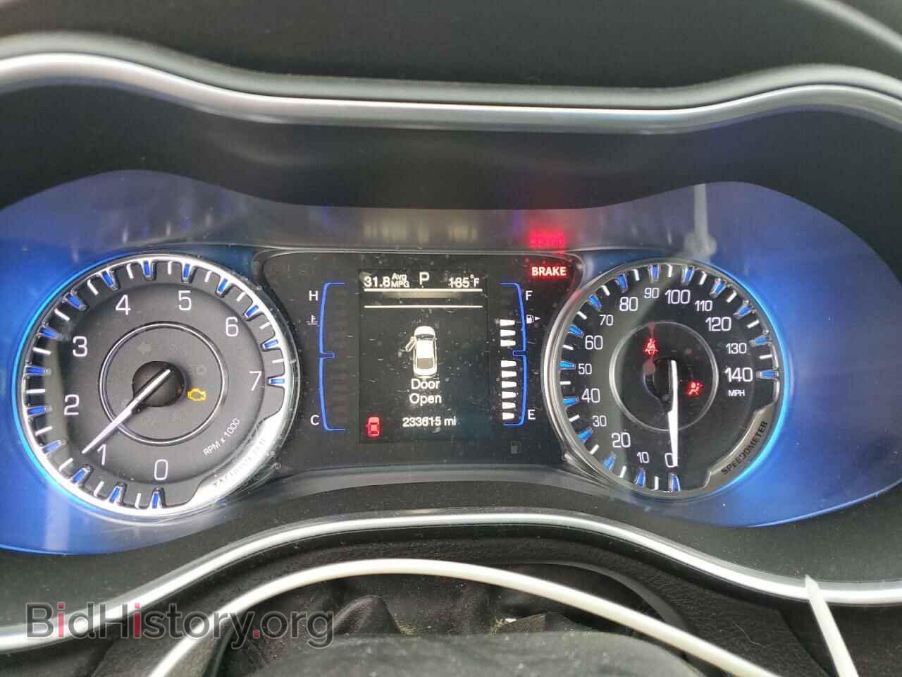 2016 CHRYSLER 200 - VIN: 1C3CCCAB8GN106901 - Photo 9