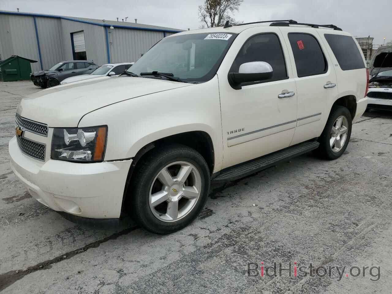 Photo 1GNSCCE09DR371385 - CHEVROLET TAHOE 2013