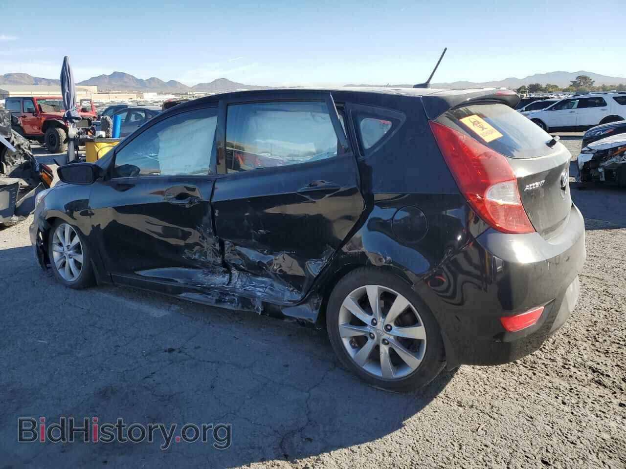 2013 HYUNDAI ACCENT - VIN: KMHCU5AE6DU105080 - Фото 2