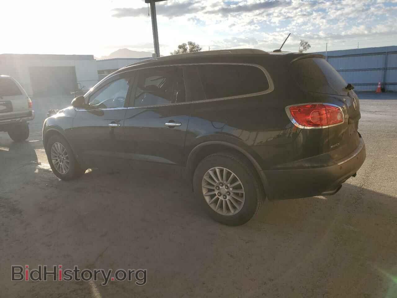 2008 BUICK ENCLAVE - VIN: 5GAEV23728J252965 - Фото 2