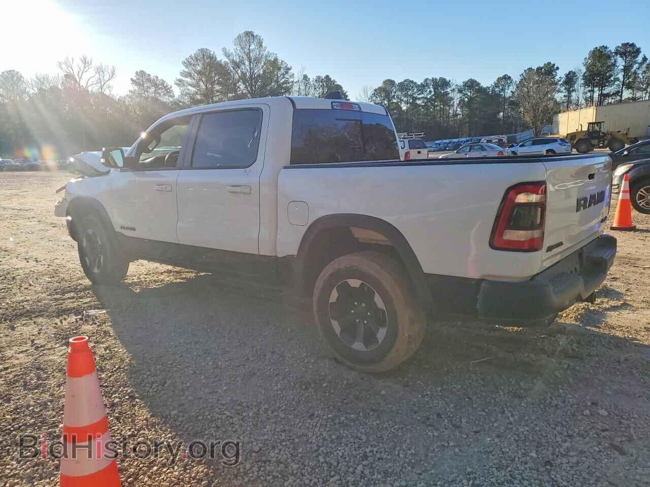 2019 RAM 1500 - VIN: 1C6SRFLT0KN550688 - Фото 2