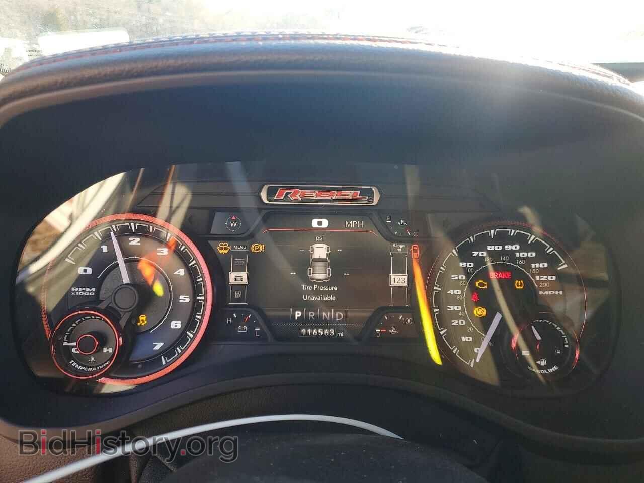2019 RAM 1500 - VIN: 1C6SRFLT0KN550688 - Фото 9