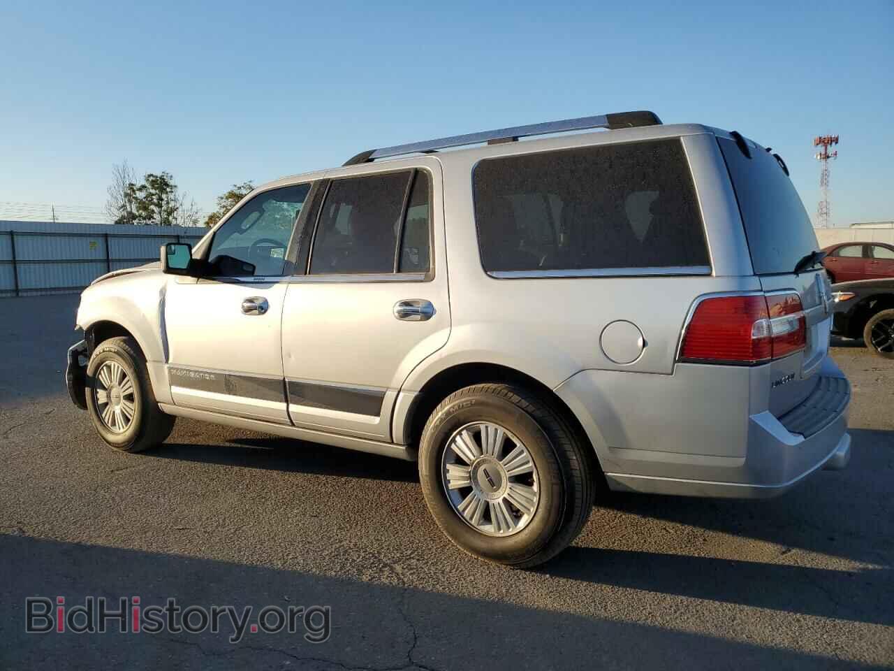 2014 LINCOLN NAVIGATOR - VIN: 5LMJJ2H52EEL02633 - Фото 2