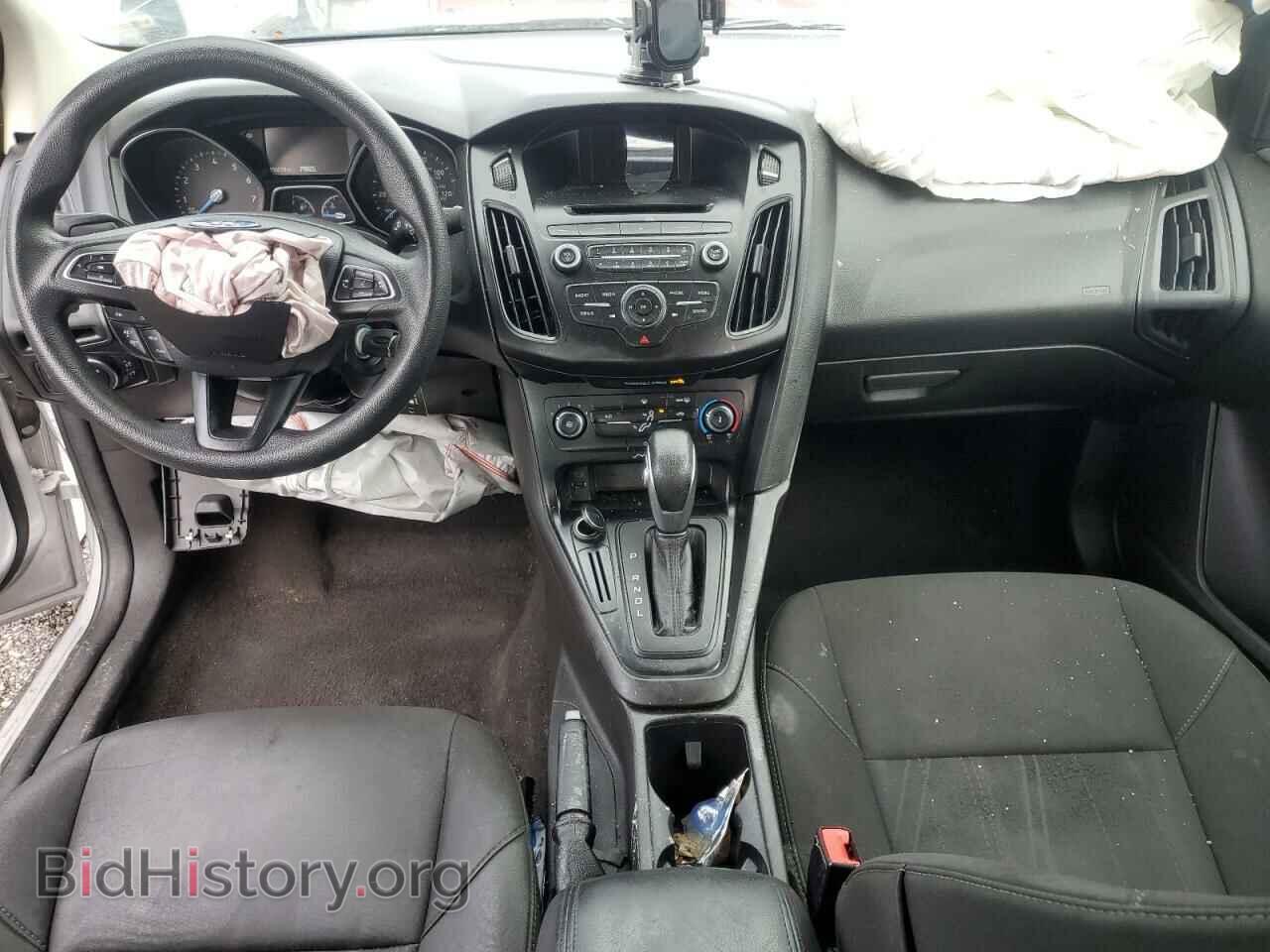 2017 FORD FOCUS - VIN: 1FADP3F25HL306957 - Фото 8