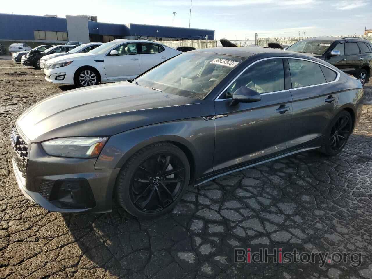 Photo WAUFACF56MA041922 - AUDI A5 2021