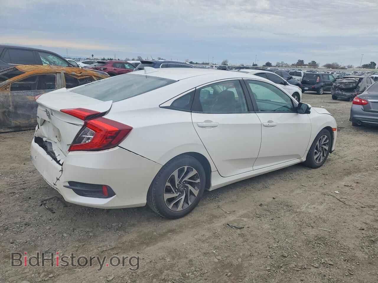 2017 HONDA CIVIC - VIN: 19XFC2F71HE219151 - Фото 3