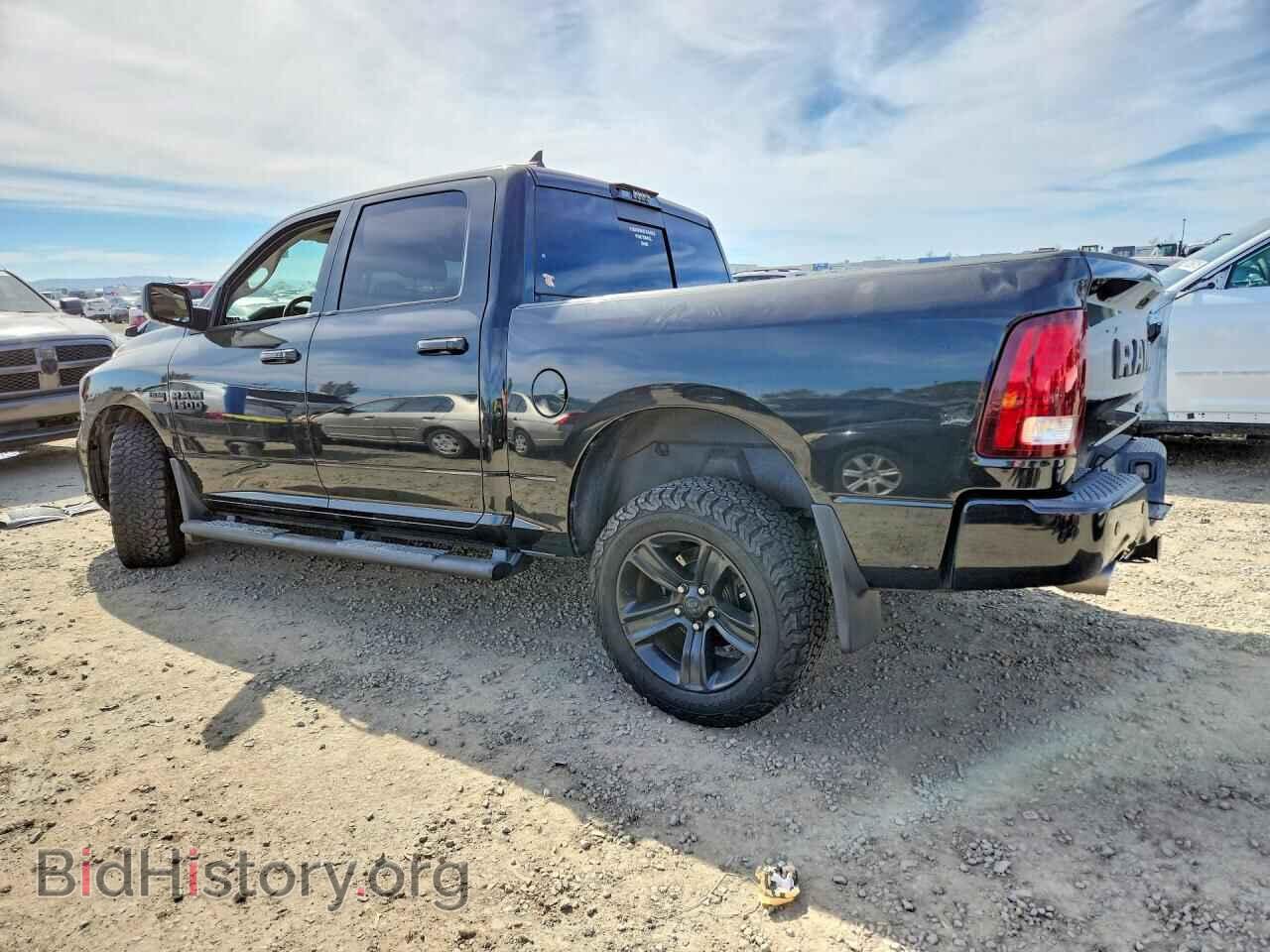 2018 RAM 1500 - VIN: 1C6RR7MT5JS116656 - Фото 2