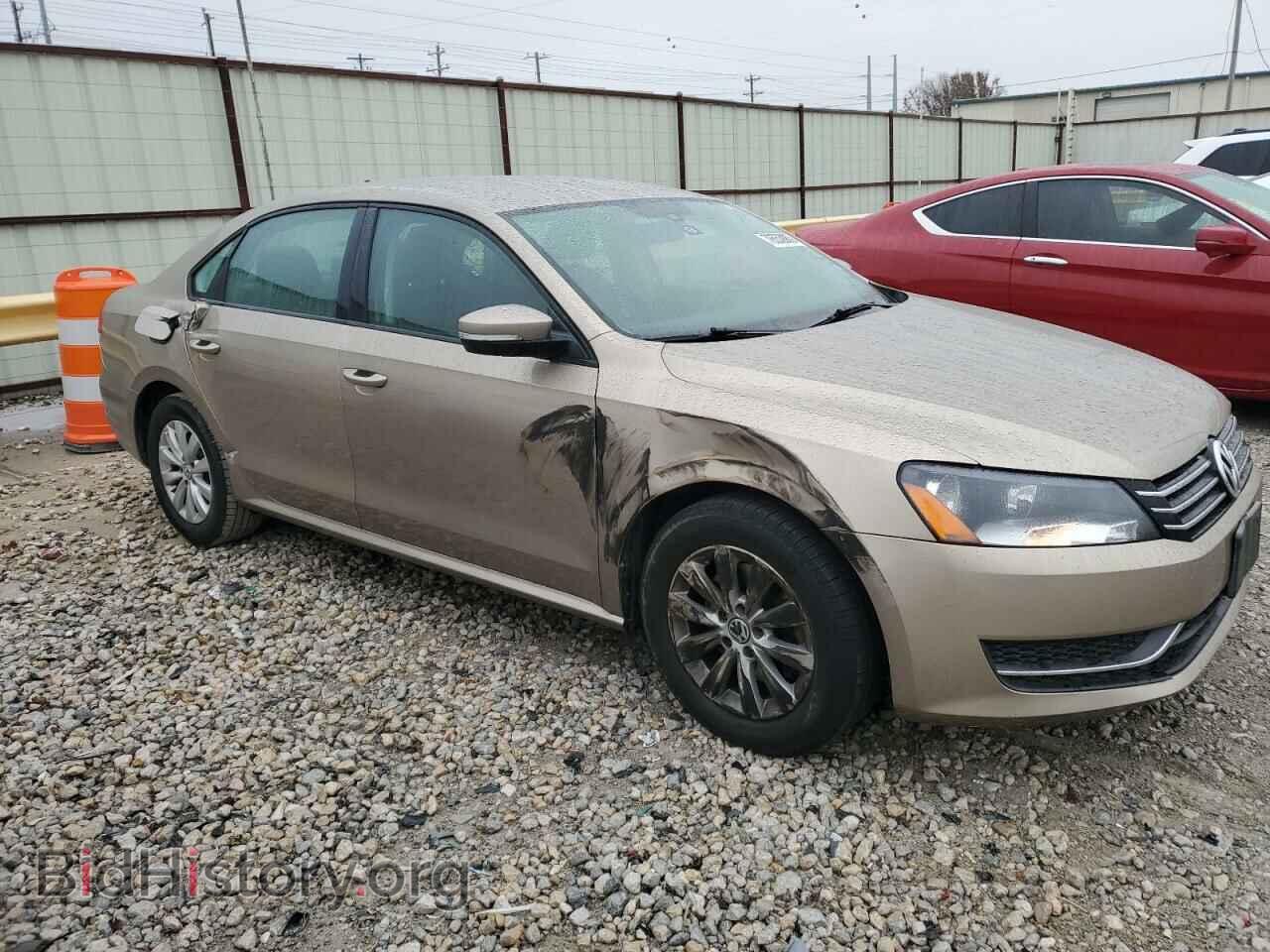 2015 VOLKSWAGEN PASSAT - VIN: 1VWAT7A38FC046063 - Фото 4