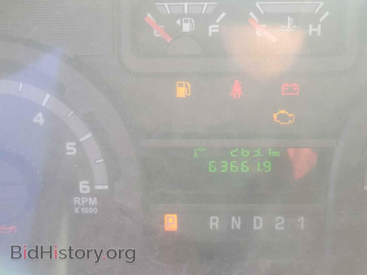 2011 FORD ALL Models - VIN: 1FTNE2EL0BDA91806 - Фото 8