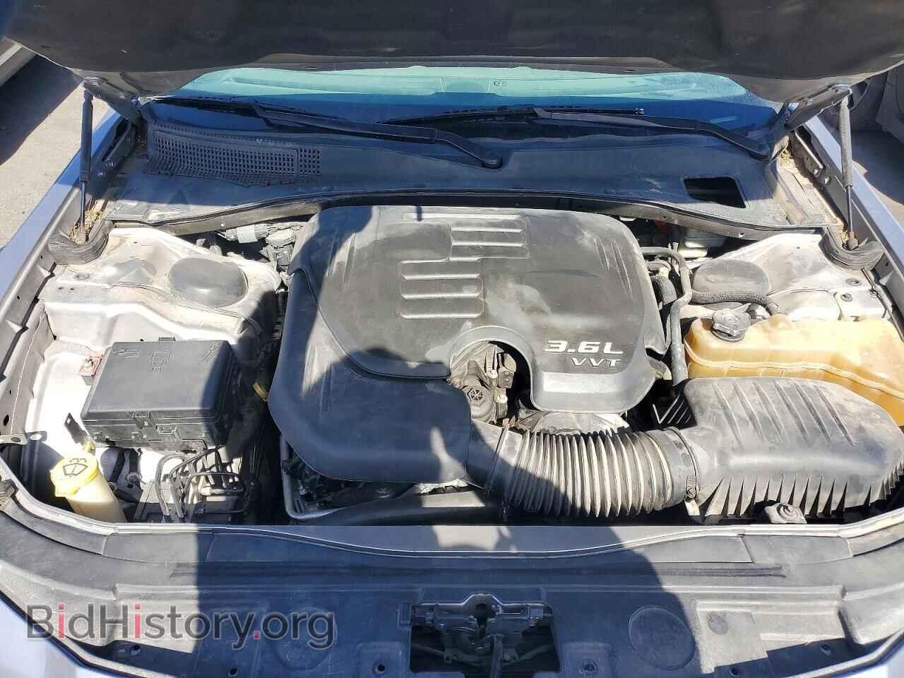 2014 CHRYSLER 300 - VIN: 2C3CCABG9EH322874 - Фото 11