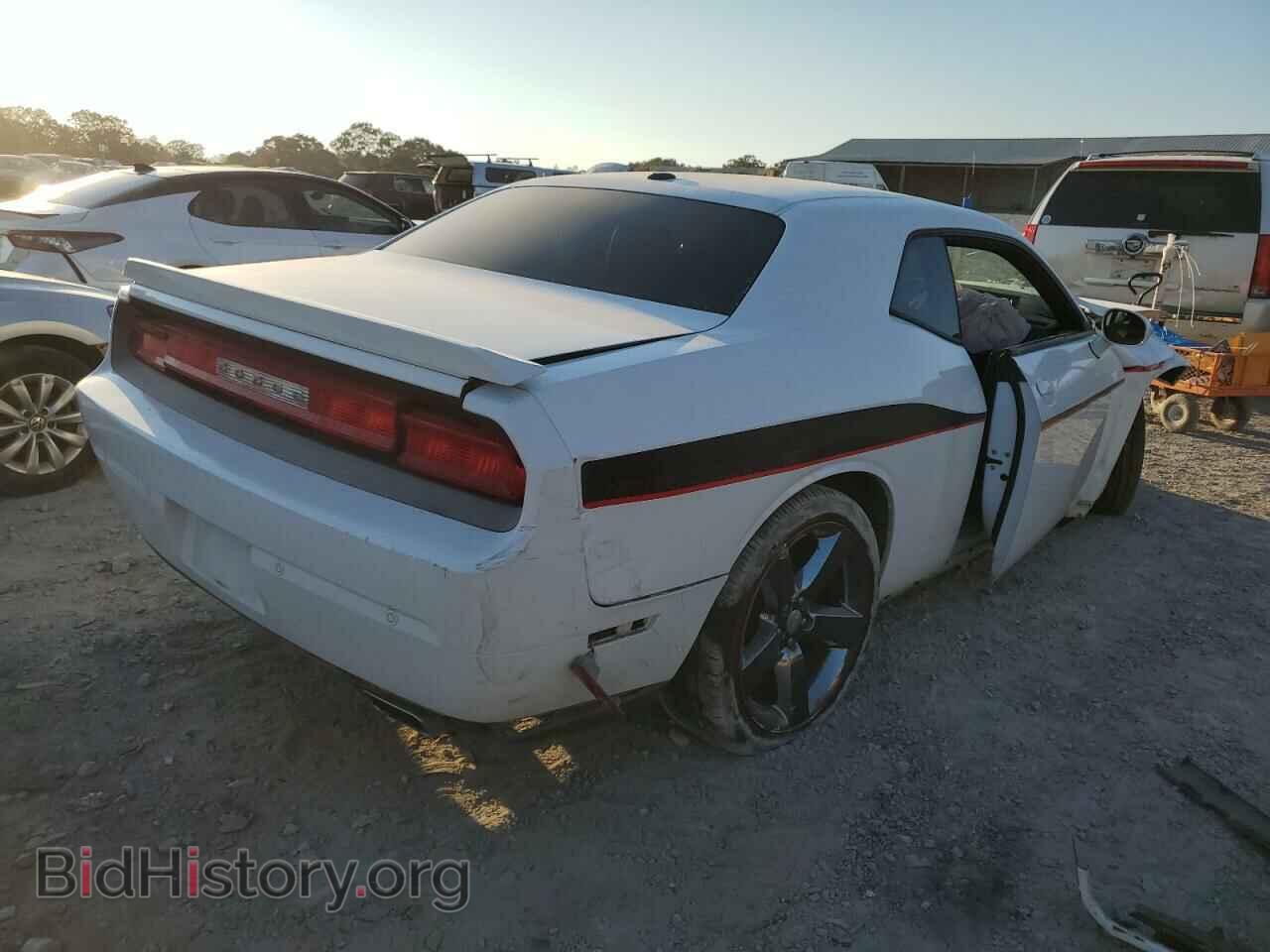 2014 DODGE CHALLENGER - VIN: 2C3CDYBT5EH181921 - Фото 3