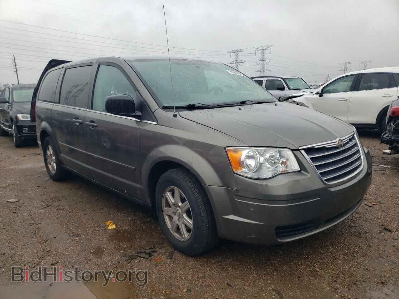 2010 CHRYSLER MINIVAN - VIN: 2A4RR2D14AR448643 - Фото 4