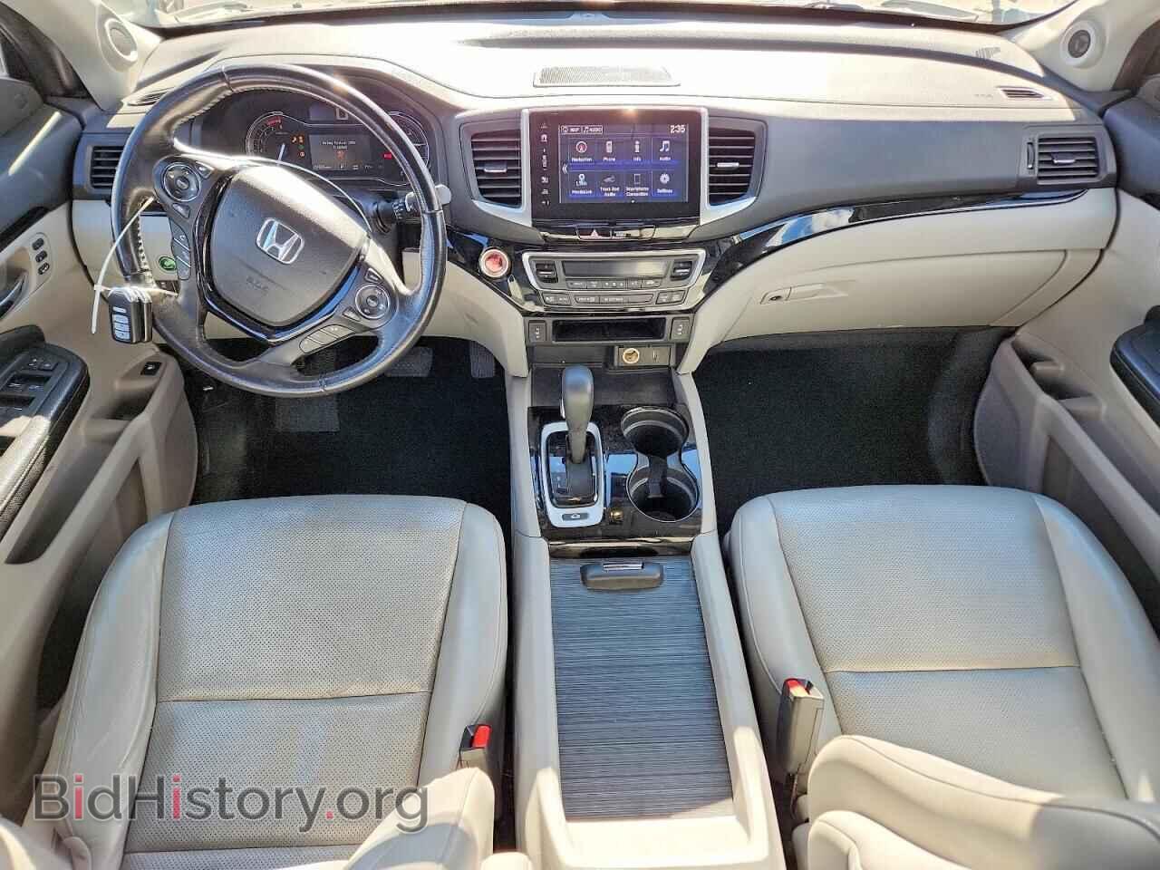 2017 HONDA RIDGELINE - VIN: 5FPYK3F71HB022600 - Photo 8
