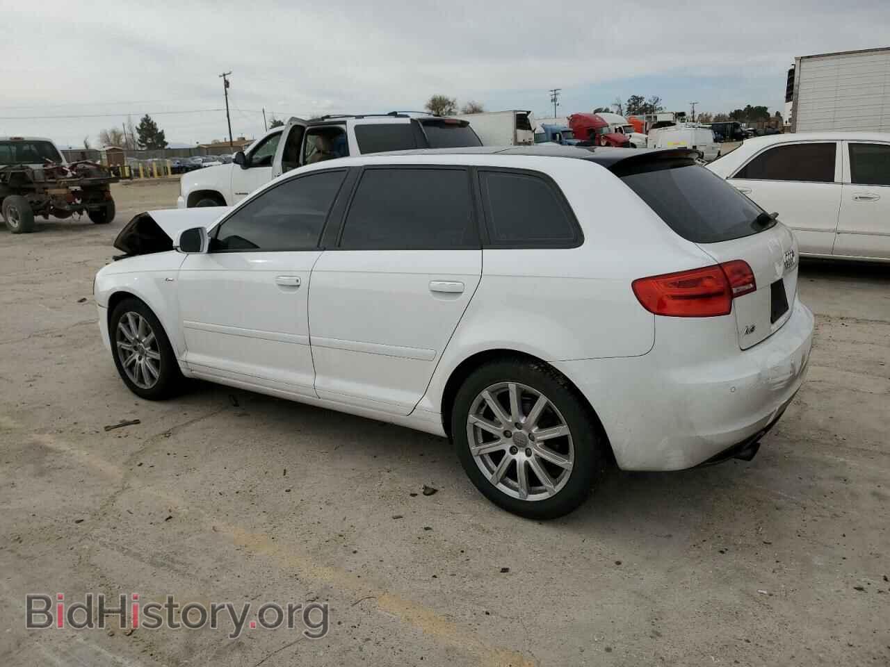 2013 AUDI A3 - VIN: WAUKJAFM3DA019046 - Фото 2
