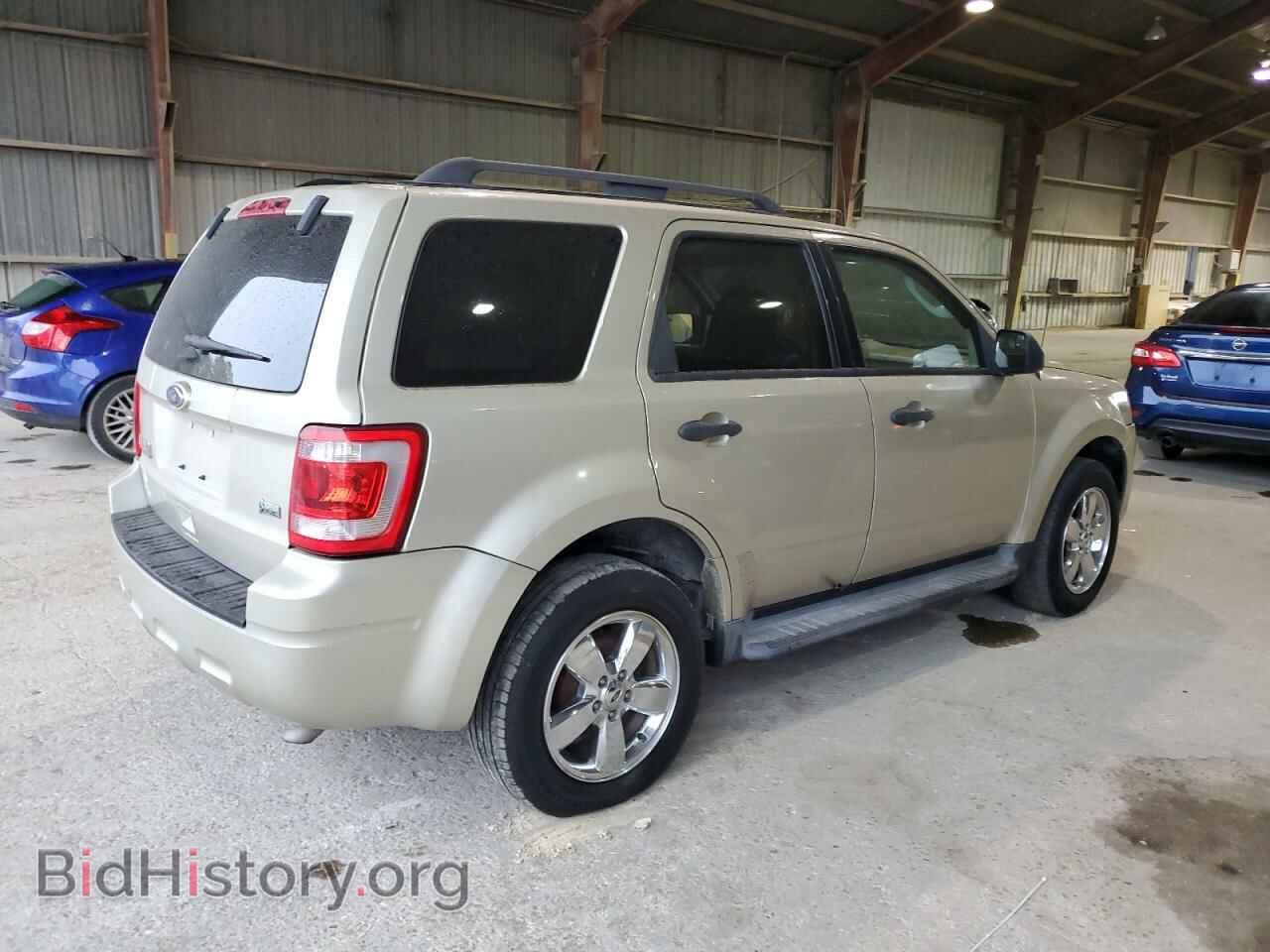 2012 FORD ESCAPE - VIN: 1FMCU0DG5CKC00935 - Фото 3