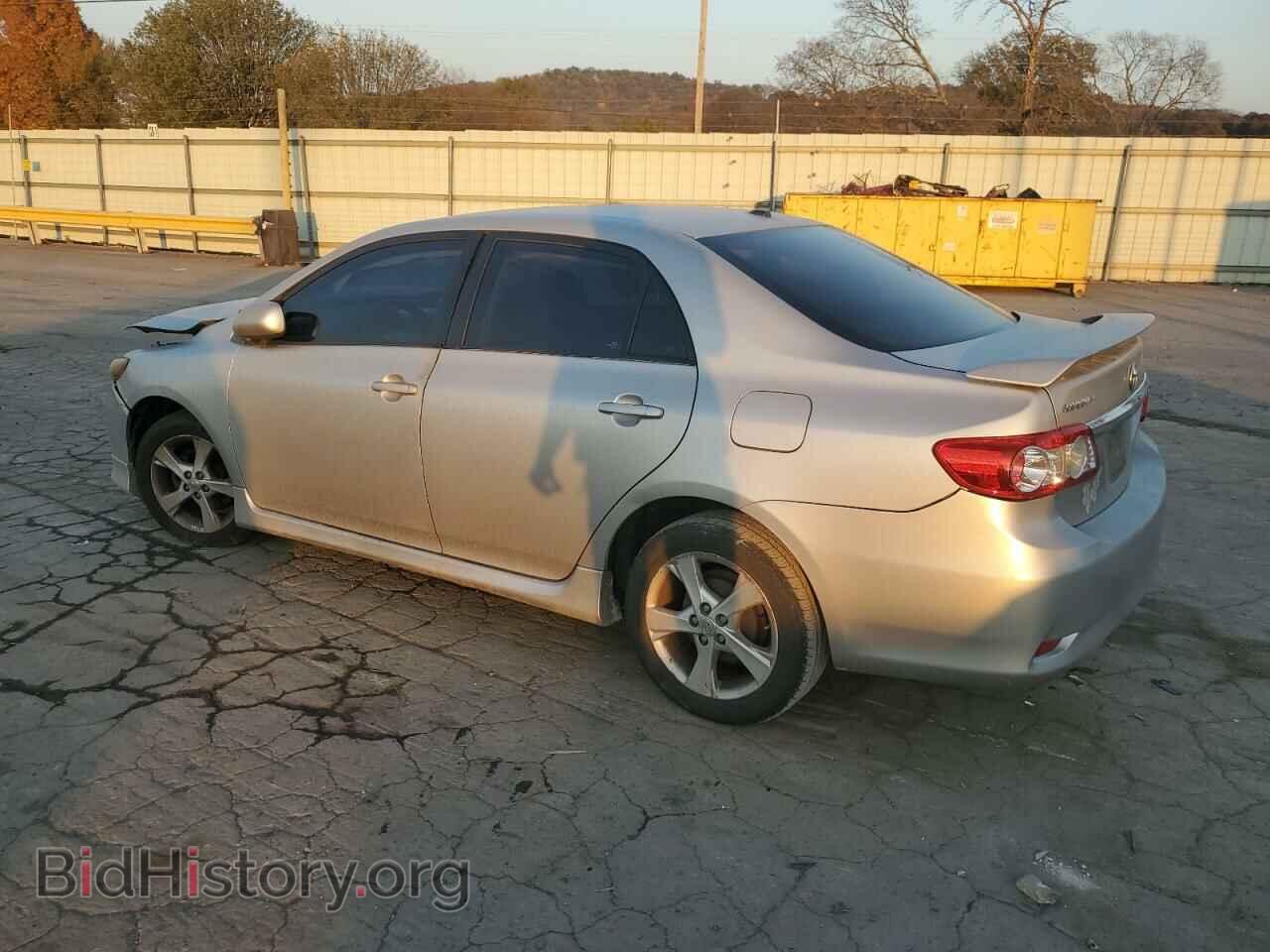 2011 TOYOTA COROLLA - VIN: 2T1BU4EE3BC596853 - Фото 2