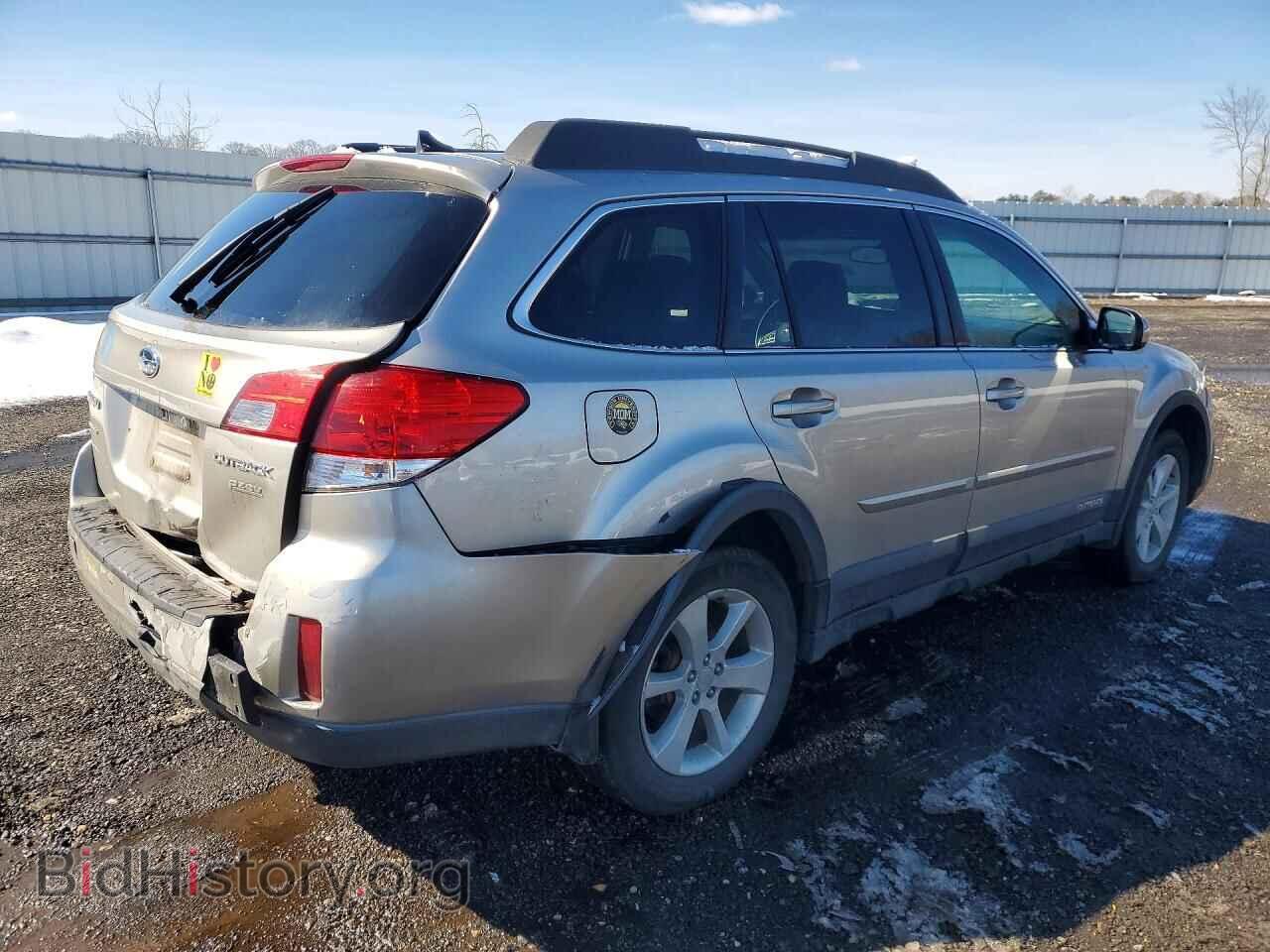 2014 SUBARU OUTBACK - VIN: 4S4BRBCC8E3227325 - Photo 3