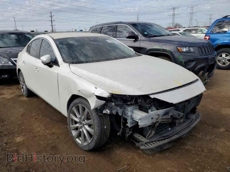 2019 Mazda 3 (VIN JM1BPBAM6K1114843) — фото 4 из 12