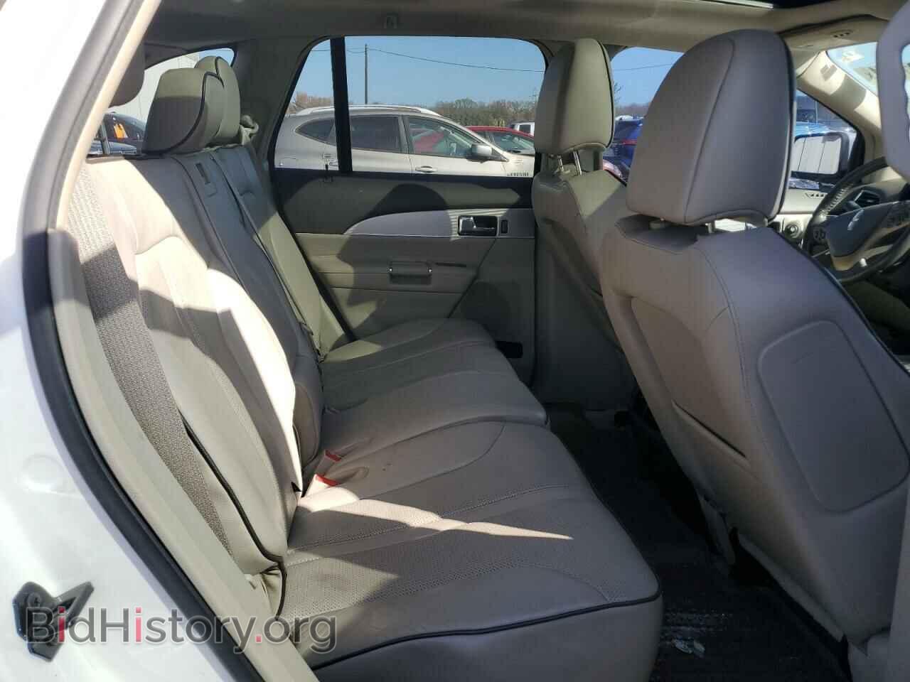 2011 LINCOLN MKX - VIN: 2LMDJ8JK8BBJ13547 - Photo 11