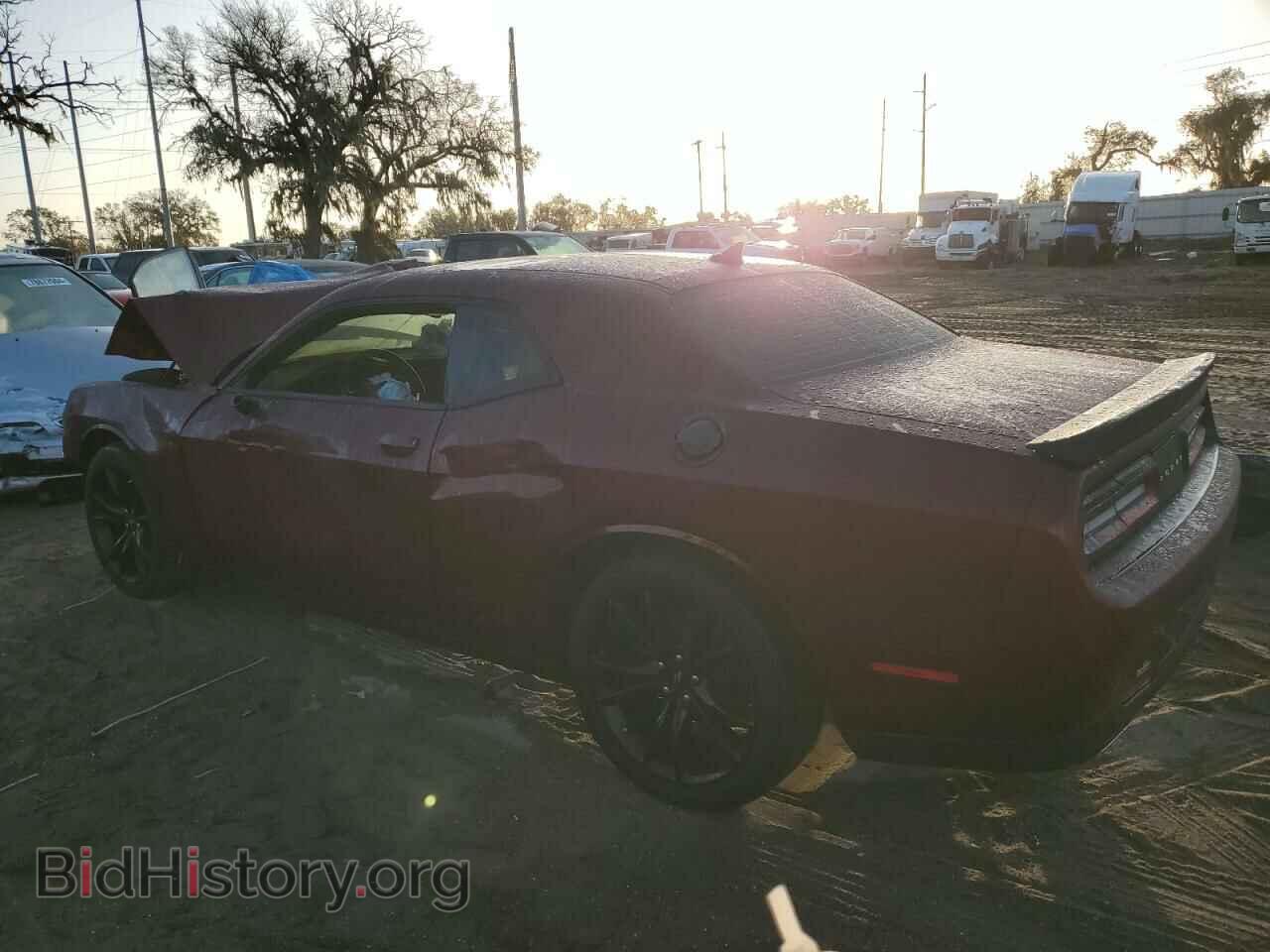 2018 DODGE CHALLENGER - VIN: 2C3CDZAG4JH155153 - Фото 2