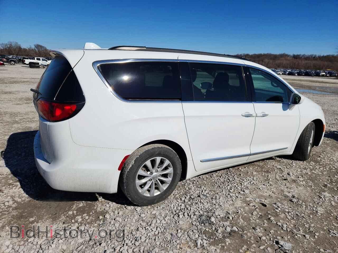 2017 CHRYSLER PACIFICA - VIN: 2C4RC1BG8HR657869 - Photo 3
