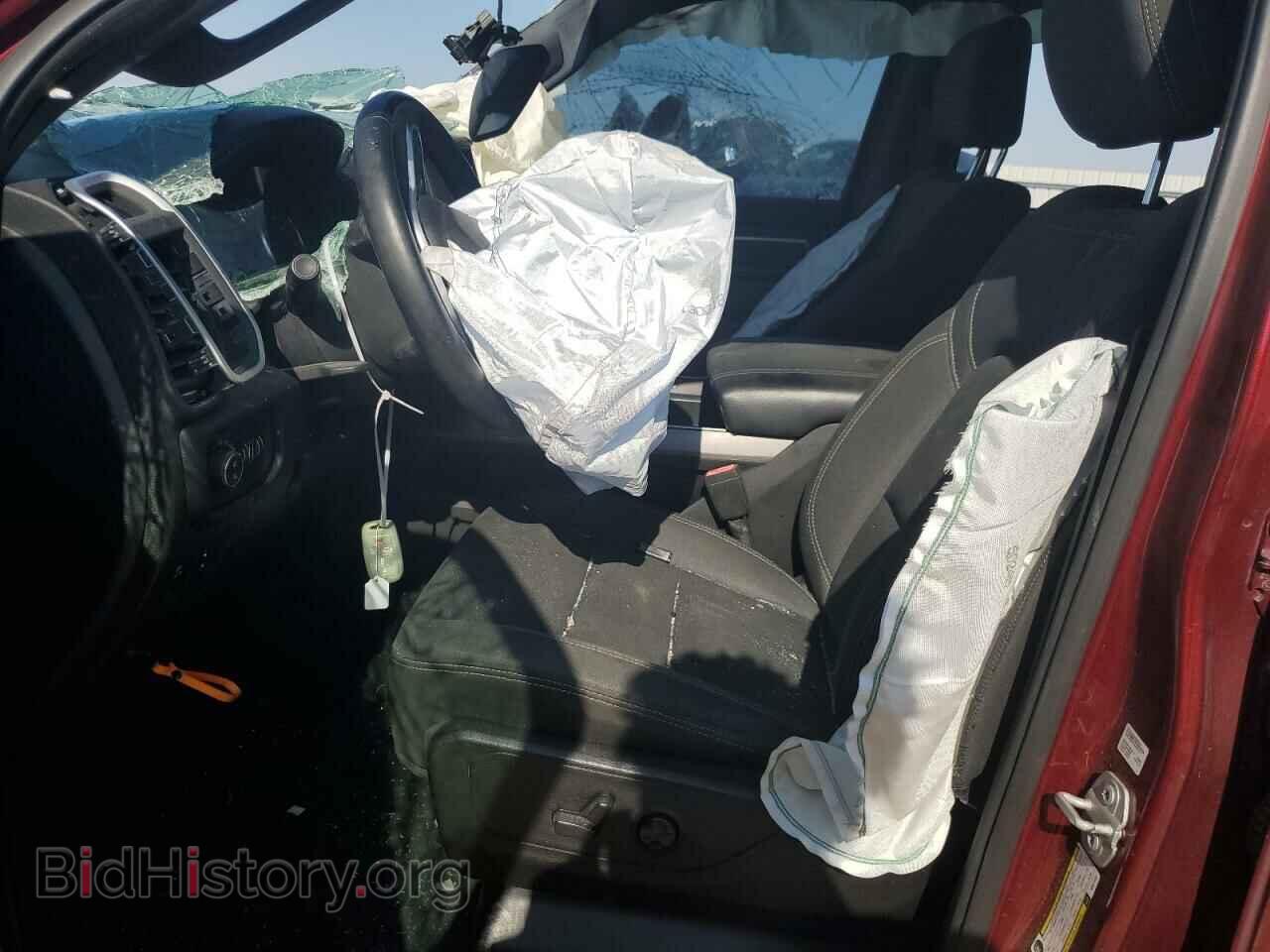 2019 RAM 1500 - VIN: 1C6SRFFT7KN577401 - Photo 7