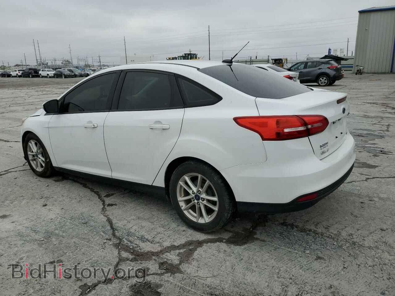 2015 FORD FOCUS - VIN: 1FADP3F28FL243267 - Фото 2