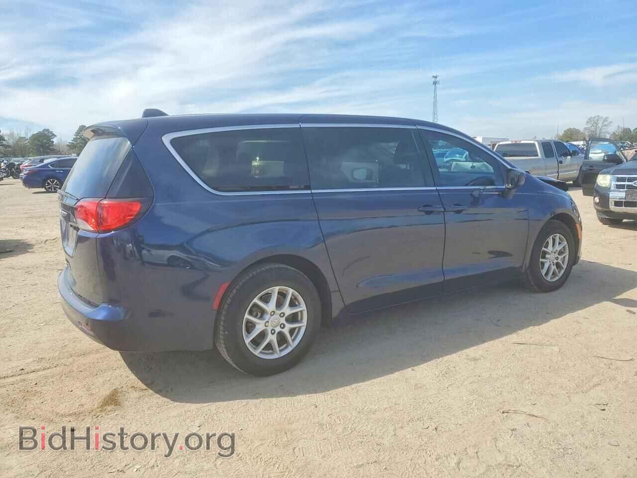 2017 CHRYSLER PACIFICA - VIN: 2C4RC1CGXHR512475 - Фото 3