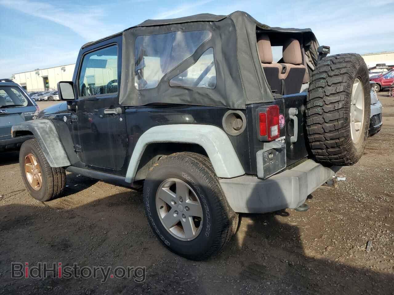 2011 JEEP WRANGLER - VIN: 1J4AA2D19BL511198 - Фото 2