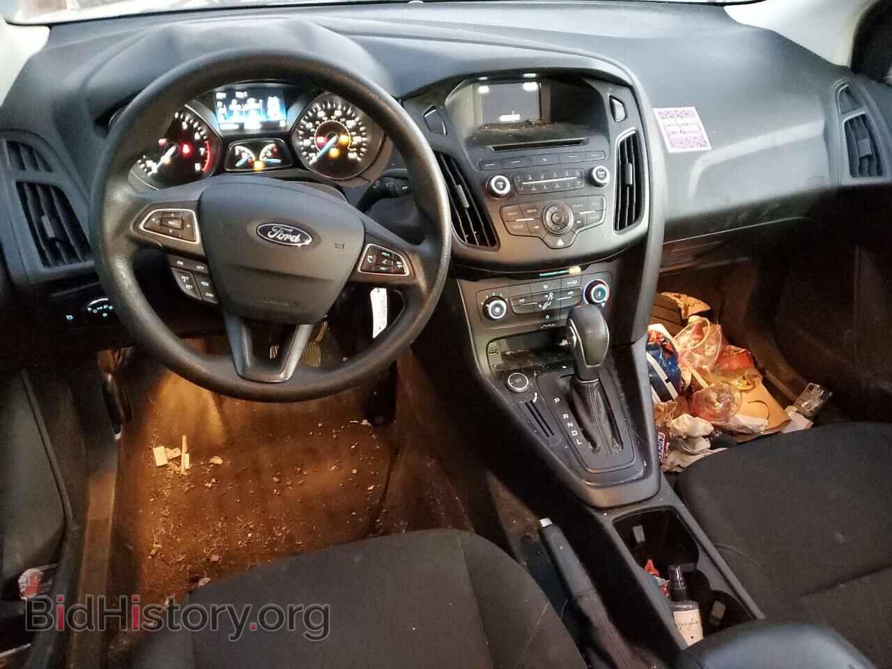 2017 FORD FOCUS - VIN: 1FADP3F24HL315617 - Photo 8