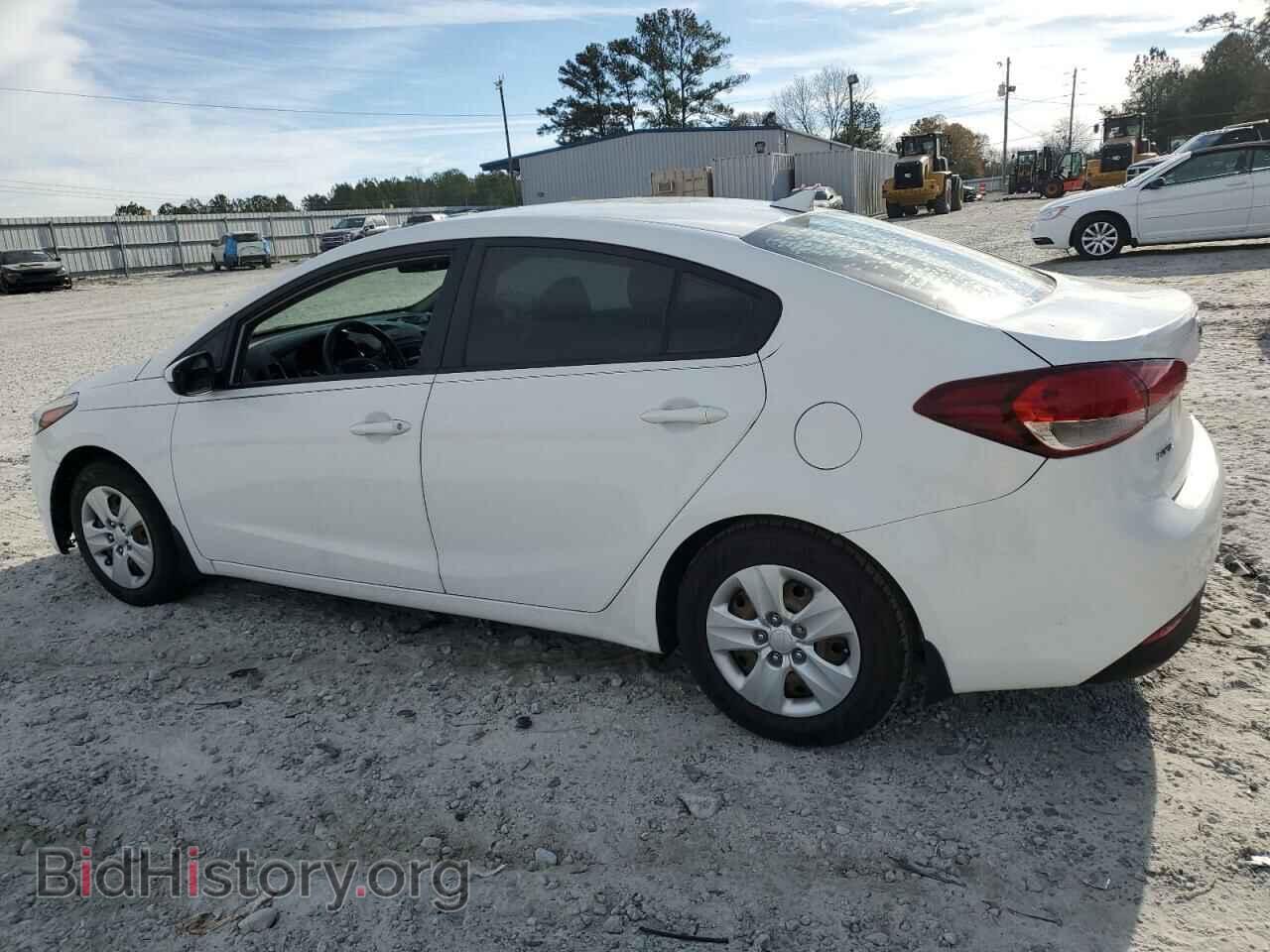 2017 KIA FORTE - VIN: 3KPFK4A79HE015025 - Фото 2