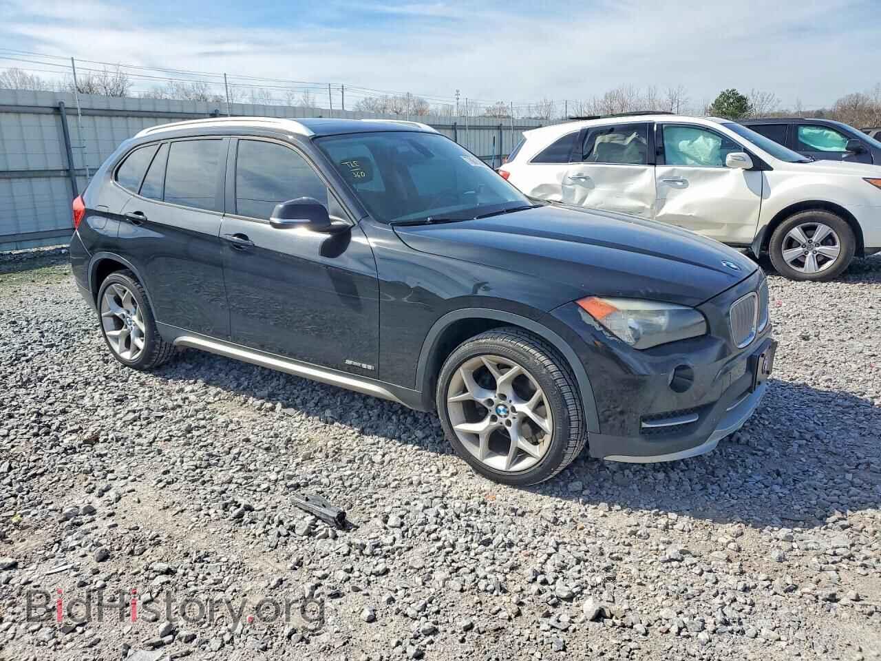 2015 BMW X1 - VIN: WBAVM1C5XFV315534 - Фото 4