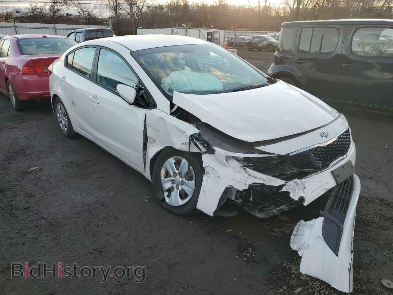2017 KIA FORTE - VIN: 3KPFK4A79HE161053 - Фото 4