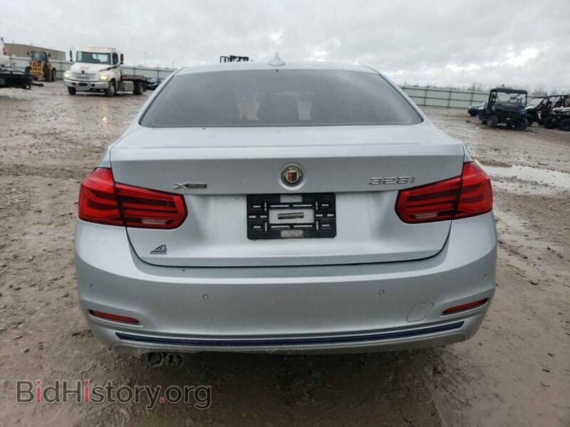 2016 BMW 3 SERIES (VIN WBA8E3G51GNU02188) — photo 6 of 13