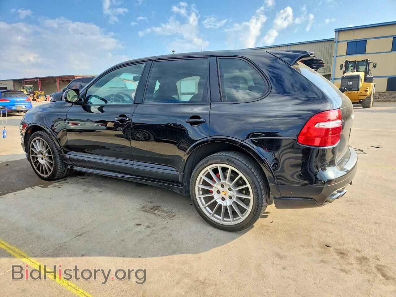 2010 PORSCHE CAYENNE - VIN: WP1AD2AP4ALA62371 - Photo 2