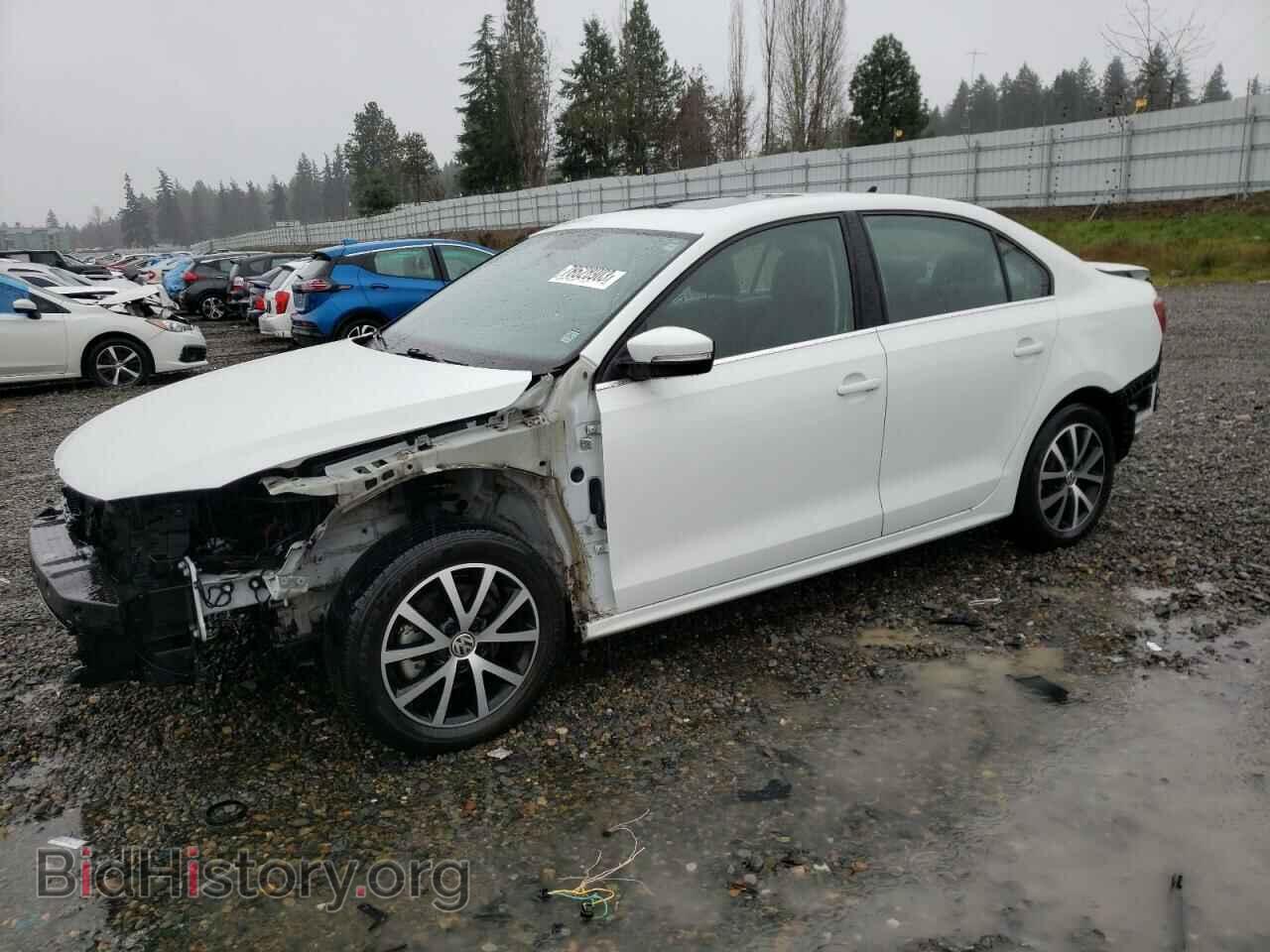 Фотография 3VWDB7AJ5HM272433 - VOLKSWAGEN JETTA 2017
