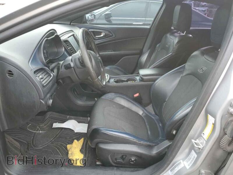 2015 Chrysler 200 (VIN 1C3CCCBB3FN717965) — photo 7 of 12
