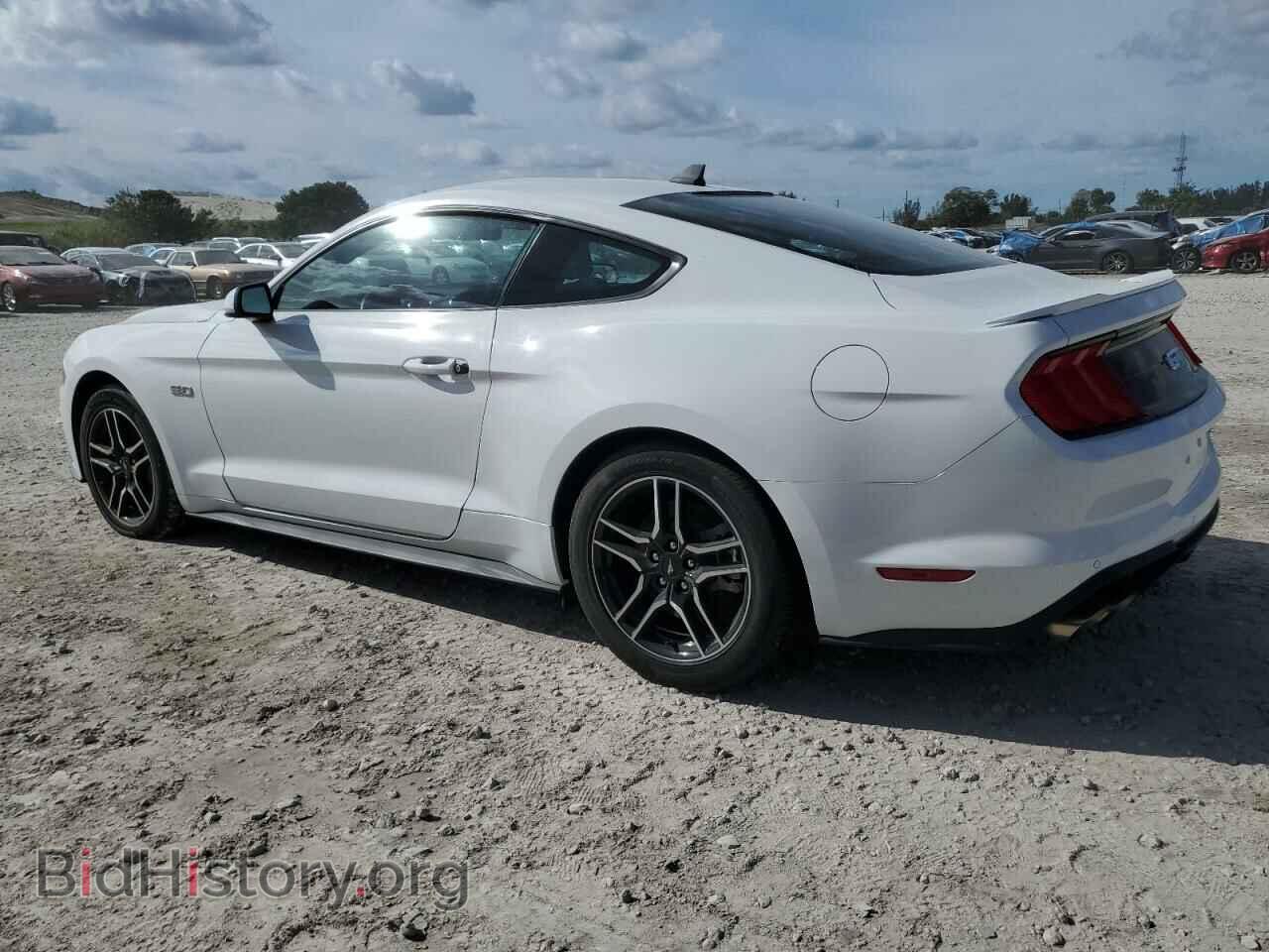 2021 FORD MUSTANG - VIN: 1FA6P8CF8M5125038 - Фото 2
