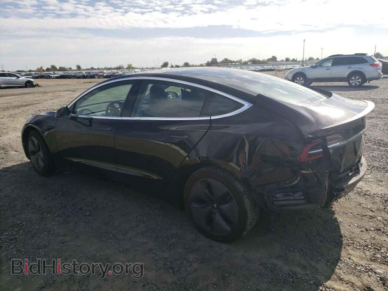 2018 TESLA MODEL 3 - VIN: 5YJ3E1EA9JF172133 - Фото 2