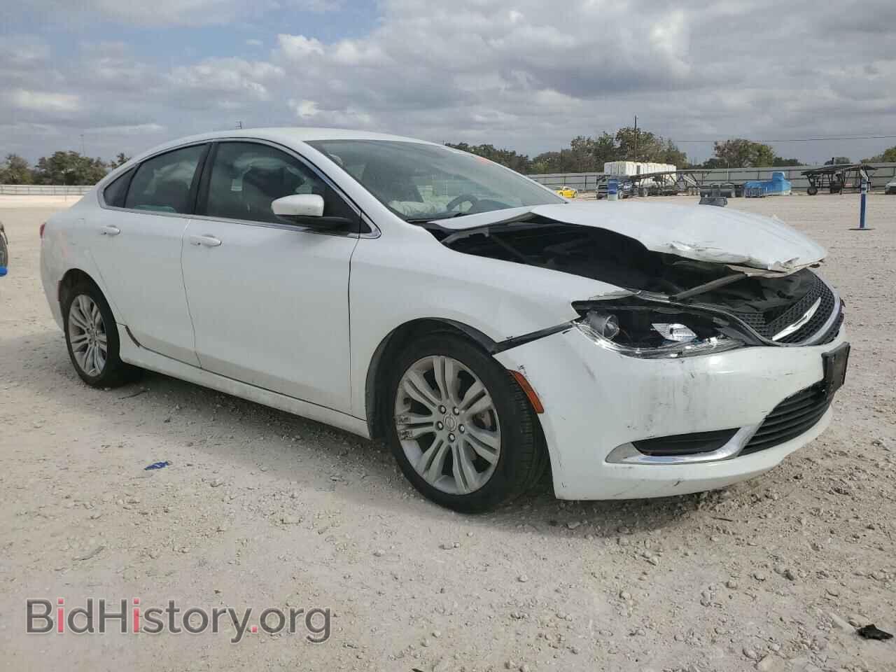 2015 CHRYSLER 200 - VIN: 1C3CCCAB9FN536631 - Photo 4