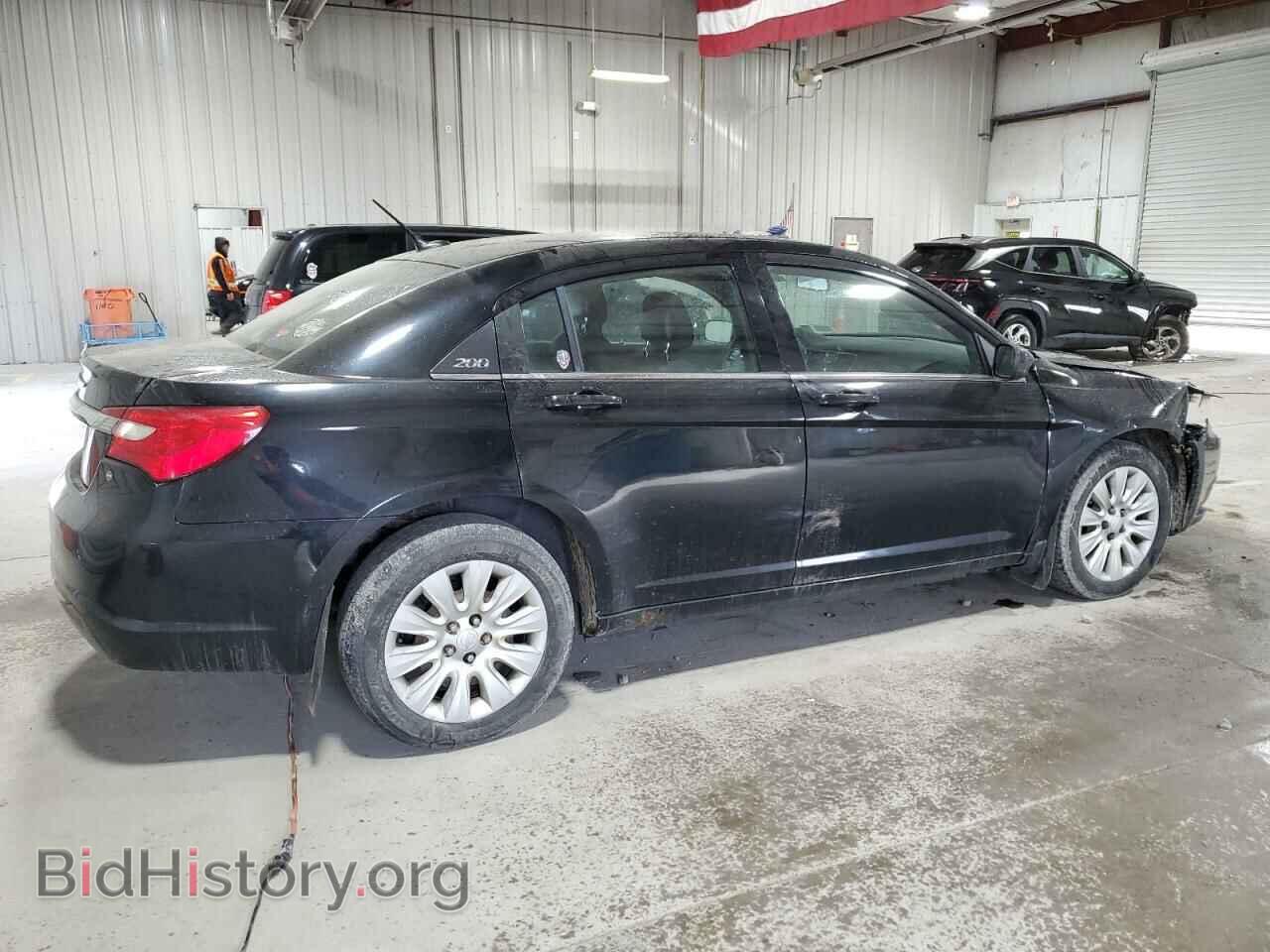 2012 CHRYSLER 200 - VIN: 1C3CCBAB4CN281800 - Фото 4