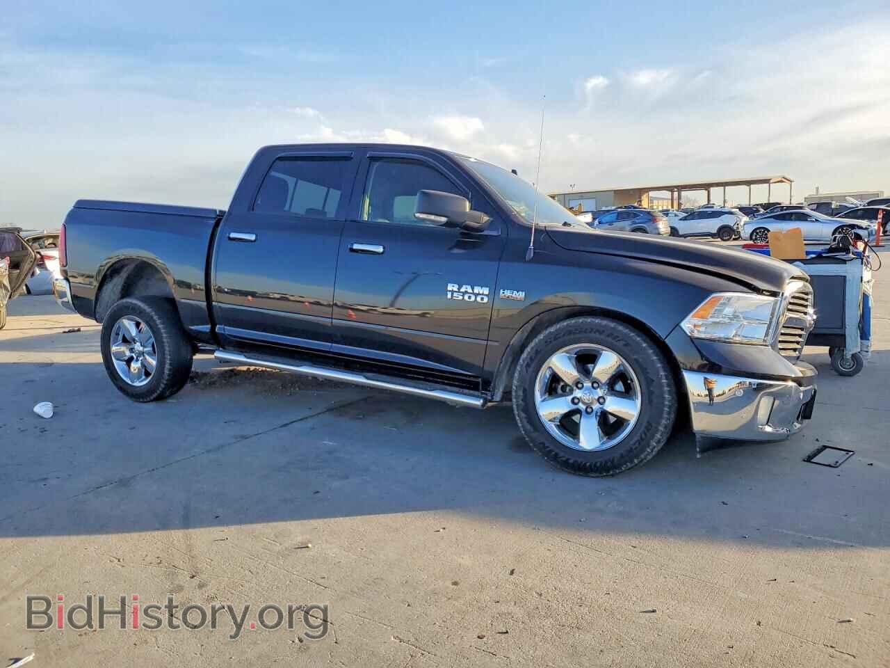 2017 RAM 1500 - VIN: 3C6RR6LT6HG761054 - Photo 4