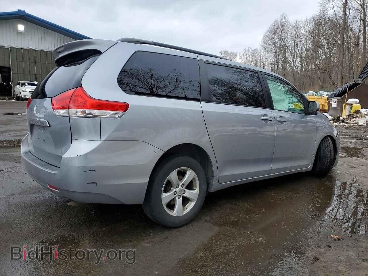 2012 TOYOTA All Models - VIN: 5TDKK3DC1CS268923 - Фото 3