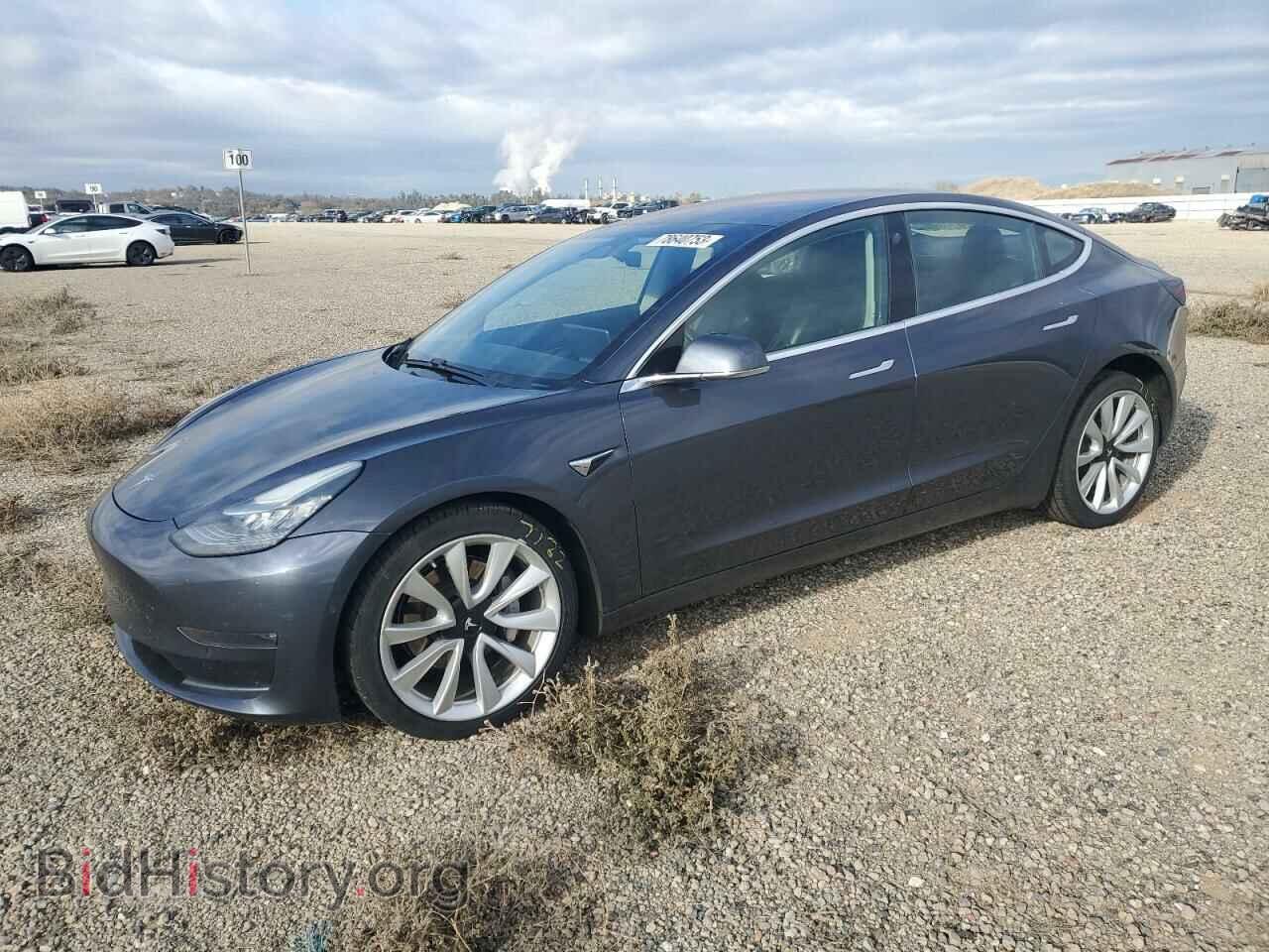 Фотография 5YJ3E1EB9JF091044 - TESLA MODEL 3 2018