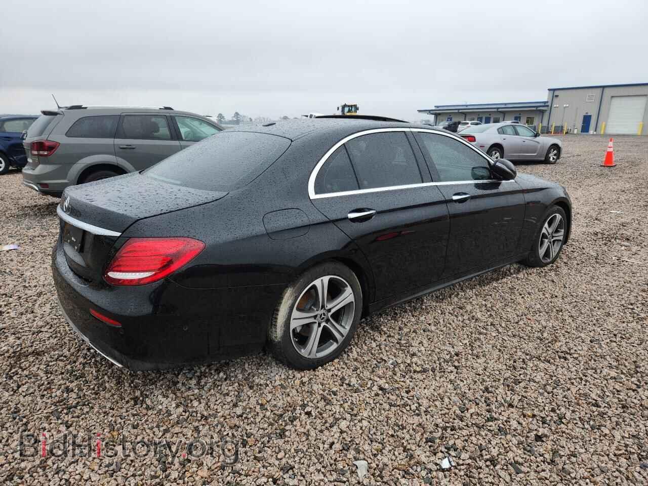2018 MERCEDES-BENZ E-CLASS - VIN: WDDZF4JB8JA357103 - Фото 3