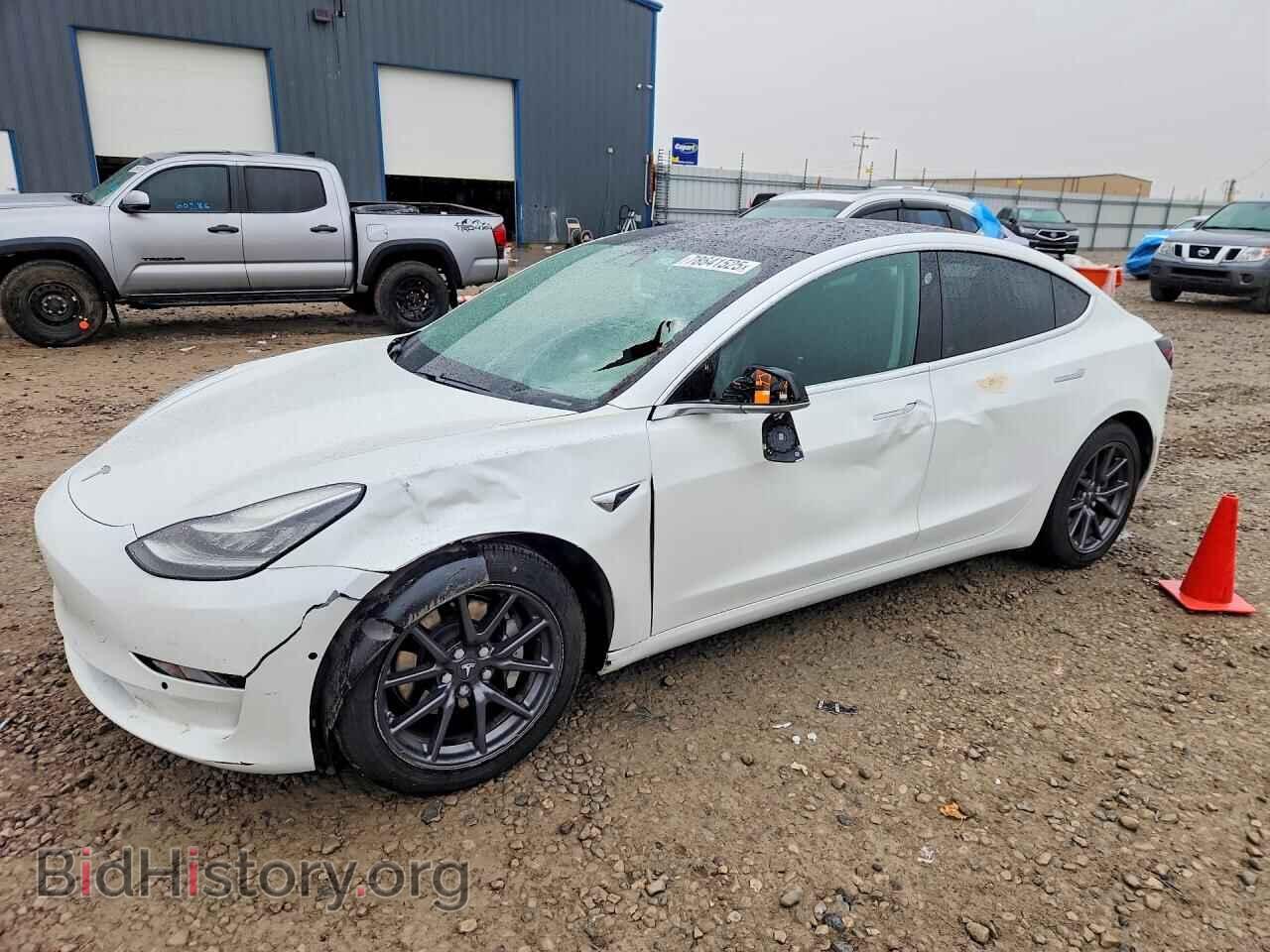Фотография 5YJ3E1EA5JF007499 - TESLA MODEL 3 2018