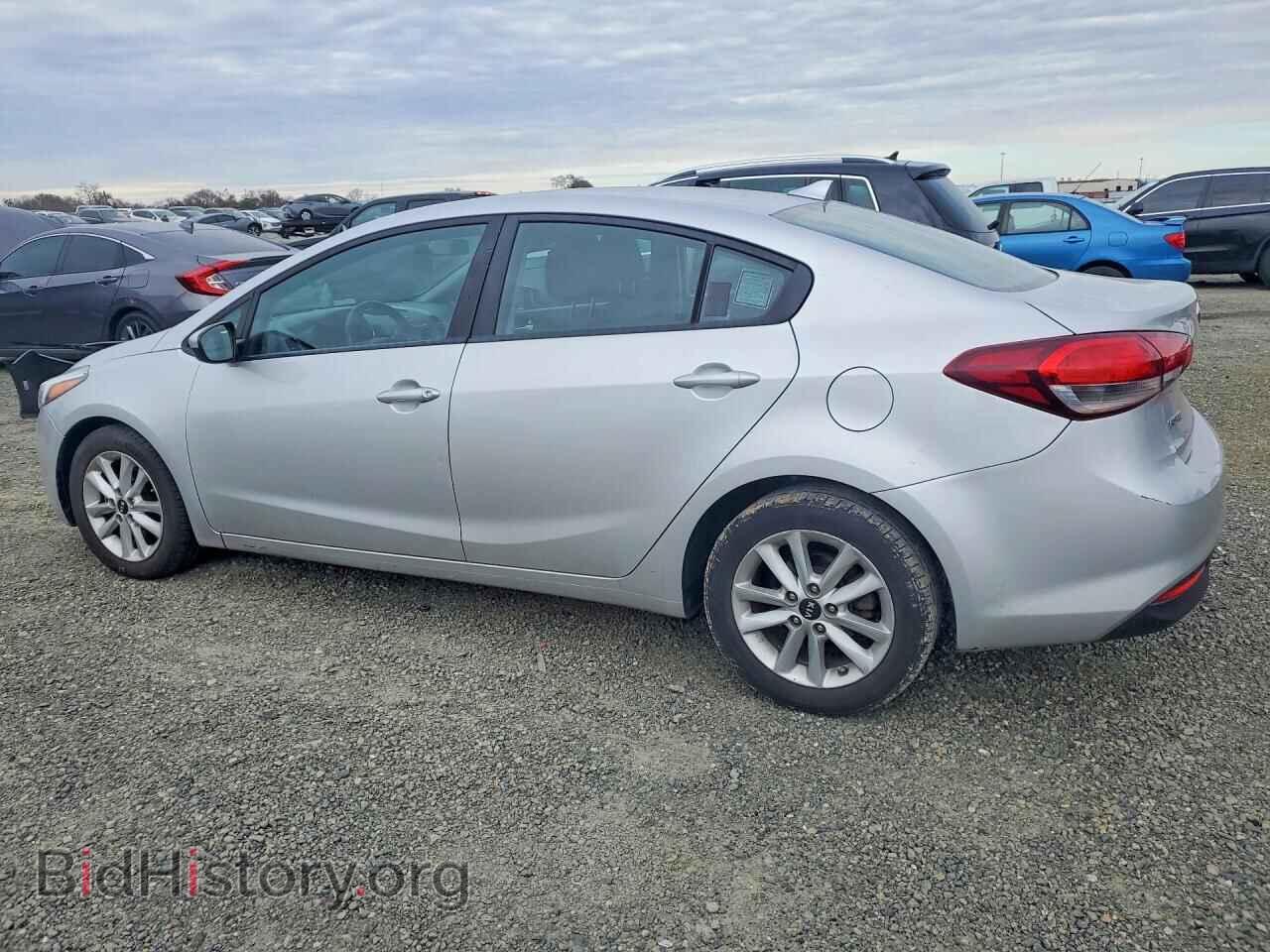 2017 KIA FORTE - VIN: 3KPFL4A72HE056030 - Фото 2